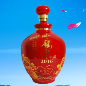 臥龍泉2016酒