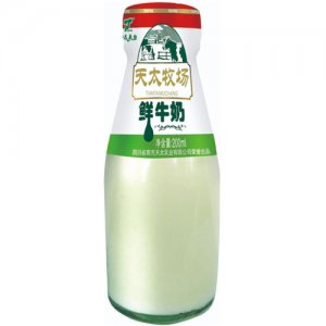 天太鮮牛奶