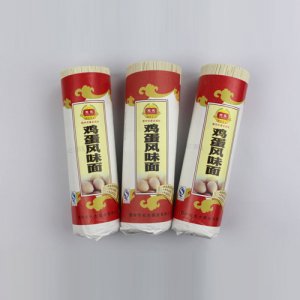 光頭雞蛋風(fēng)味面袋裝