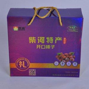 林農(nóng)特開(kāi)口榛子禮箱