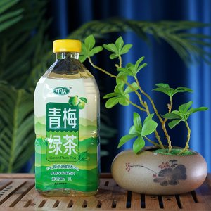 中仸青梅綠茶飲料1L