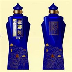 老鄉(xiāng)長(zhǎng)酒藍(lán)瓶