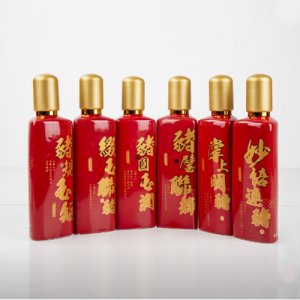 寧城老窖妙品生肖系列之生肖豬白酒