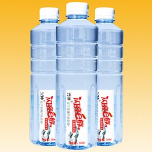 閃亮e族弱堿山泉