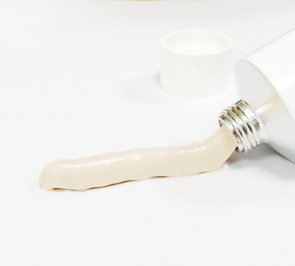 寵物營(yíng)養(yǎng)膏劑怎么加工?一起來(lái)看看寵物營(yíng)養(yǎng)膏劑代加工廠生產(chǎn)全過(guò)程