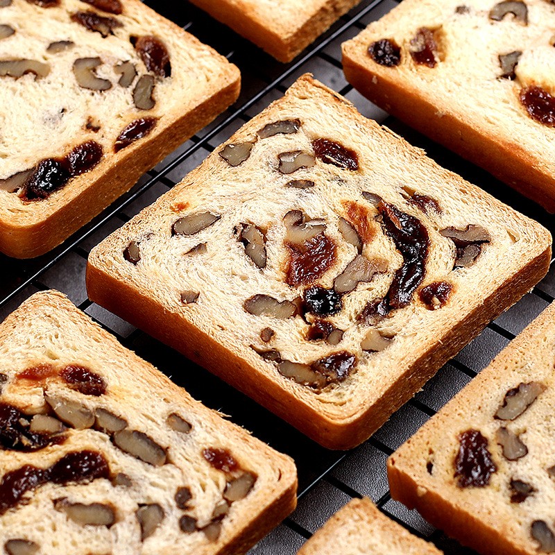 堅果魔方列巴俄羅斯方塊核桃仁葡萄干純牛奶和面懶人代餐西式糕點.jpg