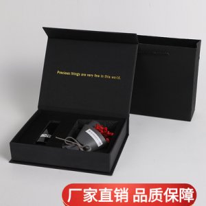 干花網(wǎng)紅口紅禮盒代加工貼牌OEM/ODM