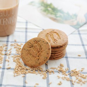 木糖醇無蔗糖苦蕎薏米麥麩餅干貼牌OEM/ODM