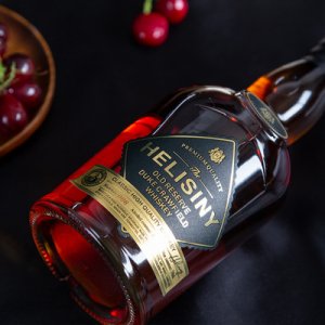 山東省龍青酒業有限公司