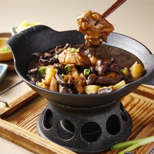 吉盛和國人食品小雞燉蘑菇盒裝料包快餐蓋澆飯OEM/ODM代加工