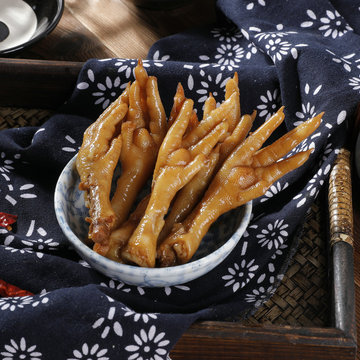 鳳爪鹵味雞爪肉類零食即食小吃代加工貼牌OEM/ODM