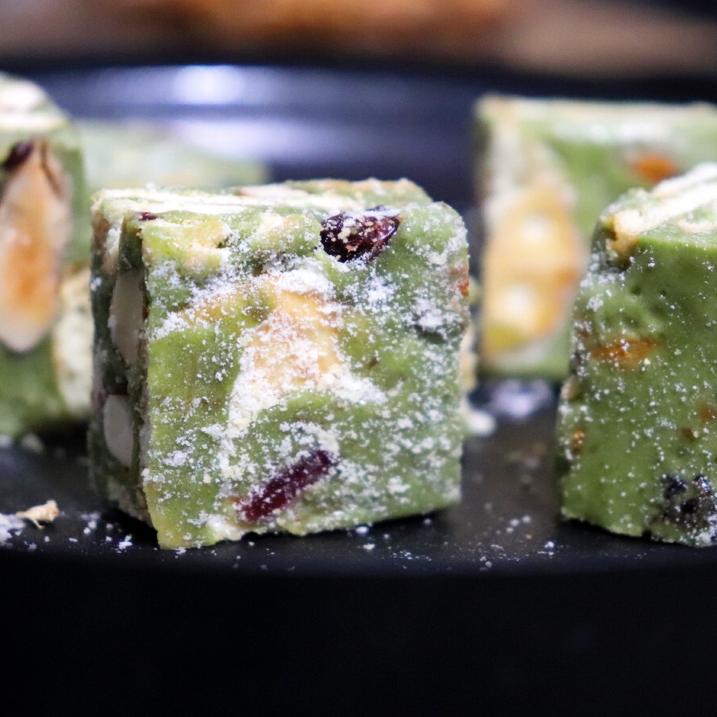 網(wǎng)紅清新混合堅(jiān)果抹茶原味雪花酥純手工零食下午茶OEM/ODM定制代加工