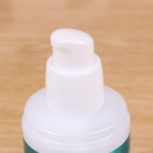 靚美佳洋菊維生素E乳護手霜OEM/ODM定制代加工