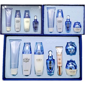 緊致淡化細(xì)紋護(hù)膚品套盒OEM代加工