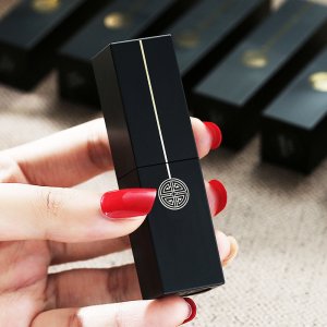 黑方管口紅半啞光代加工貼牌OEM/ODM