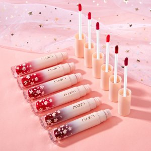 櫻之花舞絲滑唇釉貼牌定制代加工