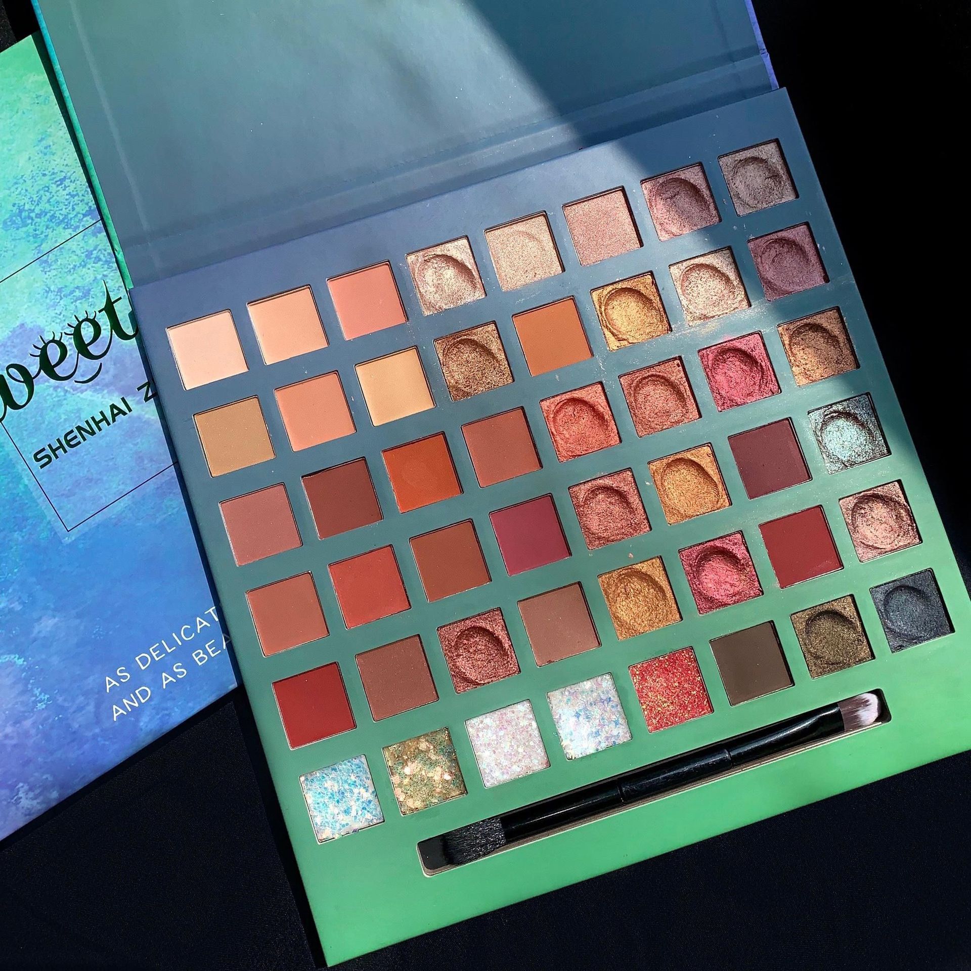 48色土豆泥眼影盤OEM代加工