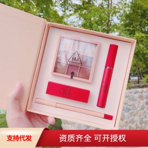 網紅3C家同款彩妝套盒可OEM/ODM代工