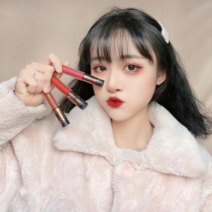 MAFFICK 網(wǎng)紅同款塔羅牌唇釉O(shè)EM代加工