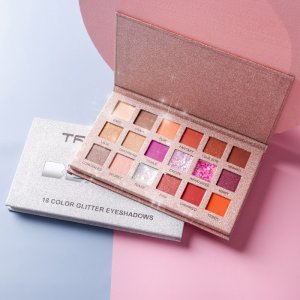 雀臣彩虹糖15色旅行眼影貼牌OEM/ODM