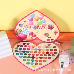 國貨網(wǎng)紅愛心糖果眼影可OEM/ODM代工