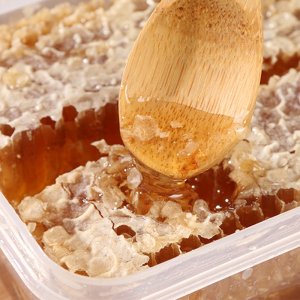 500克現切盒裝蜂巢蜜OEM代加工