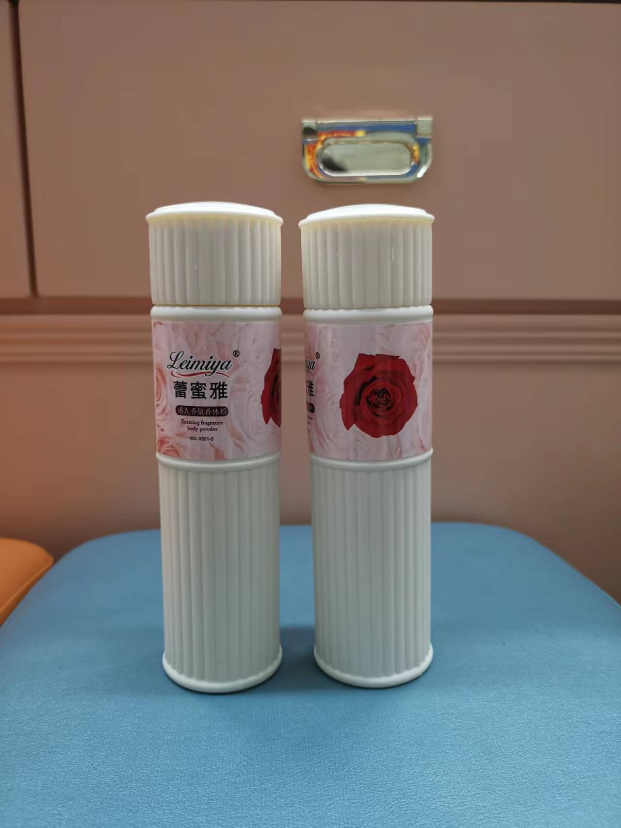 玫瑰花爽身粉圓瓶 中文150g 保持肌膚干爽女士香氛香體粉廠家批發OEM代加工